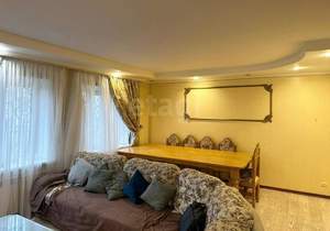 Дом 416м², 3-этажный, на длительный срок,