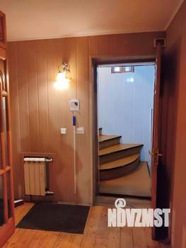 Дом 100м², 2-этажный, на длительный срок,