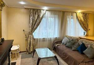 Дом 416м², 3-этажный, на длительный срок,