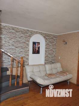 Дом 100м², 2-этажный, на длительный срок,