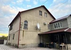 Дом 416м², 3-этажный, на длительный срок,