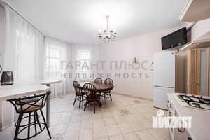 Коттедж 230м², 3-этажный, на длительный срок,