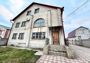 Дом 416м², 3-этажный, участок 12 сот.