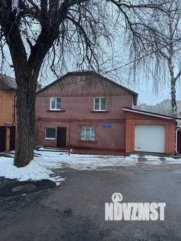 Дом 270м², 2-этажный, участок 5 сот.