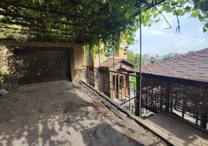 Дом 260м², 3-этажный, участок 5 сот.