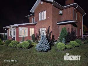 Дом 218м², 2-этажный, участок 19 сот.