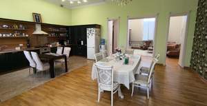 Дом 846м², 3-этажный, участок 20 сот.