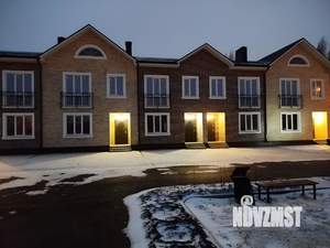 Таунхаус 142м², 2-этажный, участок 21 сот.