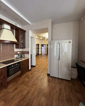 Дом 175м², 1-этажный, участок 10 сот.