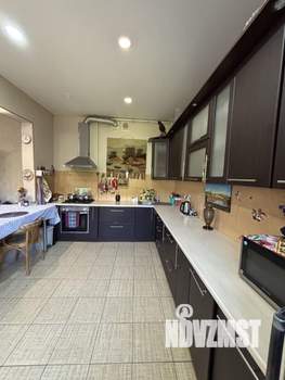 Дом 256м², 3-этажный, участок 14 сот.