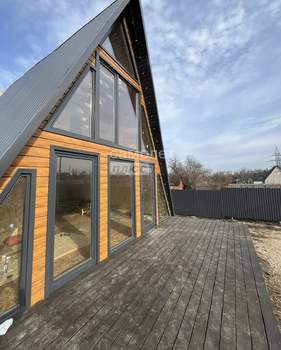 Дом 108м², 2-этажный, участок 4 сот.