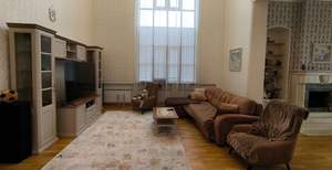 Дом 846м², 3-этажный, участок 20 сот.