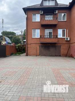 Коттедж 352м², 4-этажный, участок 8 сот.