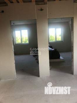 Дом 185м², 2-этажный, участок 5 сот.