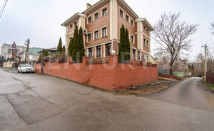 Дом 450м², 4-этажный, участок 4 сот.