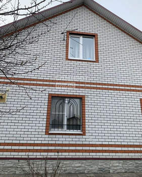 Дом 218м², 2-этажный, участок 6 сот.