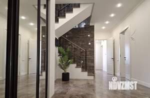 Дом 218м², 2-этажный, участок 19 сот.