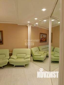 Дом 206м², 2-этажный, участок 8 сот.