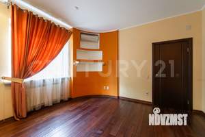 Дом 316м², 3-этажный, участок 7 сот.