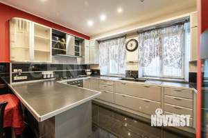 Дом 450м², 4-этажный, участок 4 сот.