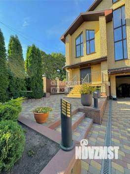 Коттедж 933м², 5-этажный, участок 5 сот.