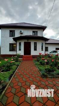 Коттедж 161м², 2-этажный, участок 7 сот.