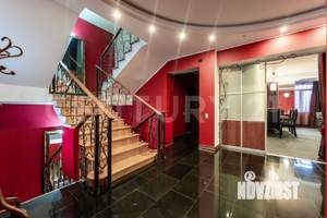 Дом 450м², 4-этажный, участок 4 сот.