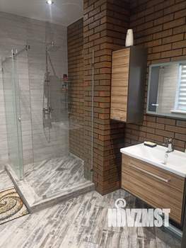 Дом 220м&sup2;, 2-этажный, посуточно, 