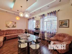 Таунхаус 180м², 2-этажный, на длительный срок, 