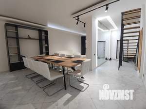 Дом 211м&sup2;, 2-этажный, посуточно, 