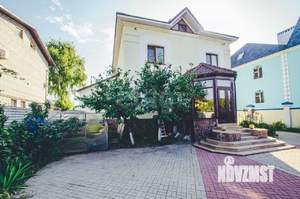 Дом 500м², 3-этажный, на длительный срок, 