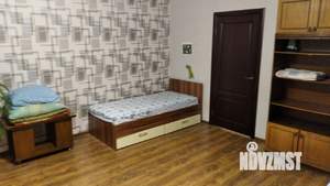 Коттедж 250м&sup2;, 2-этажный, на длительный срок, 