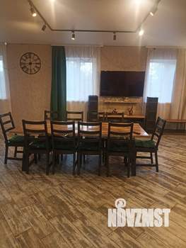 Дом 220м&sup2;, 2-этажный, посуточно, 