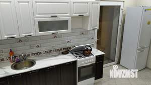 Коттедж 250м&sup2;, 2-этажный, на длительный срок, 