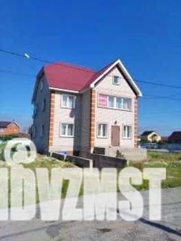 Коттедж 250м², 2-этажный, на длительный срок, 