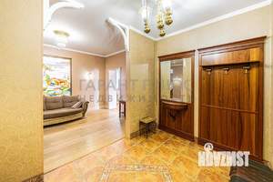 Коттедж 393м², 2-этажный, на длительный срок, 