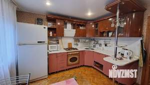 Дом 120м&sup2;, 2-этажный, на длительный срок, 