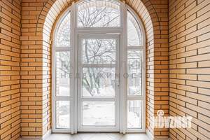 Коттедж 230м², 3-этажный, на длительный срок, 