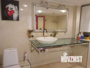 Дом 245м&sup2;, 3-этажный, посуточно, 