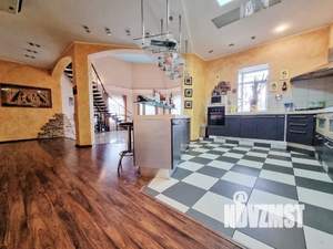 Таунхаус 180м², 2-этажный, на длительный срок, 