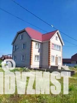 Коттедж 250м&sup2;, 2-этажный, на длительный срок, 