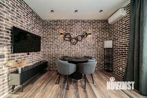 Коттедж 250м&sup2;, 2-этажный, участок 8 сот.  