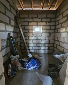 Дом 63м&sup2;, 1-этажный, участок 10 сот.  