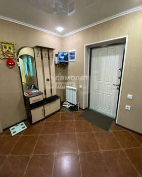 Дом 90м&sup2;, 2-этажный, участок 1 сот.  