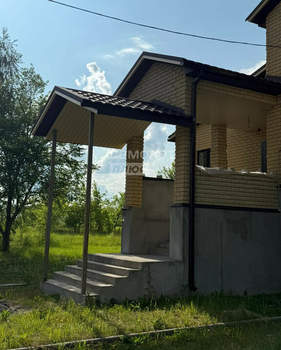 Дом 252м&sup2;, 2-этажный, участок 15 сот.  