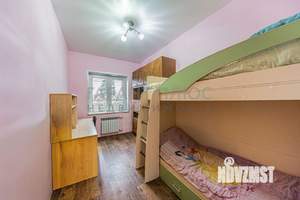 Дом 98м&sup2;, 1-этажный, участок 9 сот.  