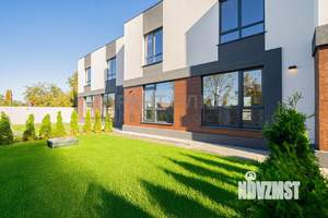 Таунхаус 128м&sup2;, 2-этажный, участок 2 сот.  