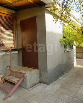 Дом 56м², 2-этажный, участок 6 сот.  