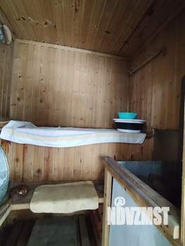 Дом 24м&sup2;, 2-этажный, участок 6 сот.  