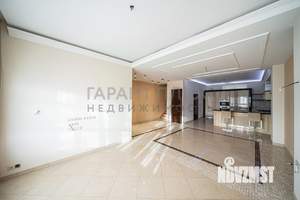 Таунхаус 201м&sup2;, 3-этажный, участок 1 сот.  